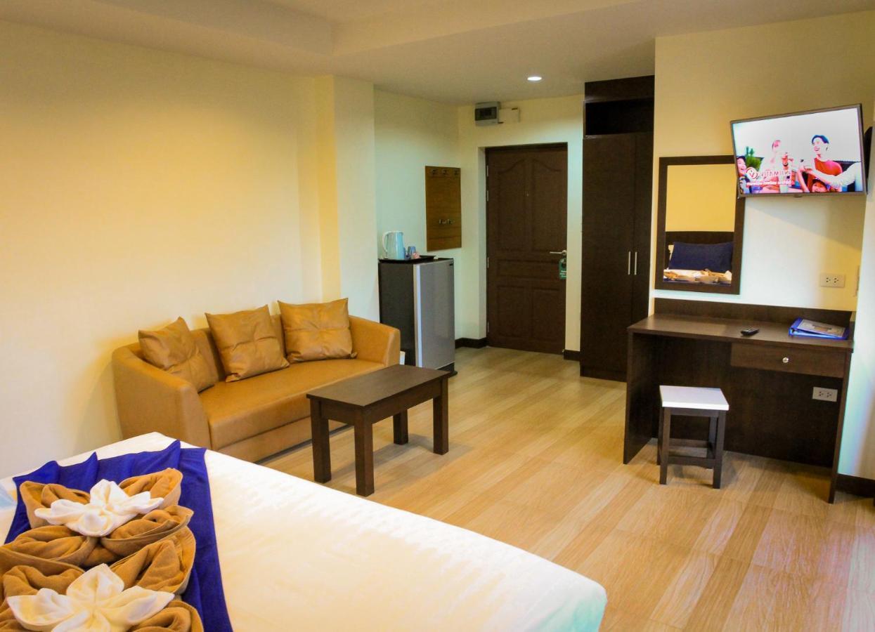 Sky Villa Hua Hin Guesthouse - Adults-Only Exterior photo