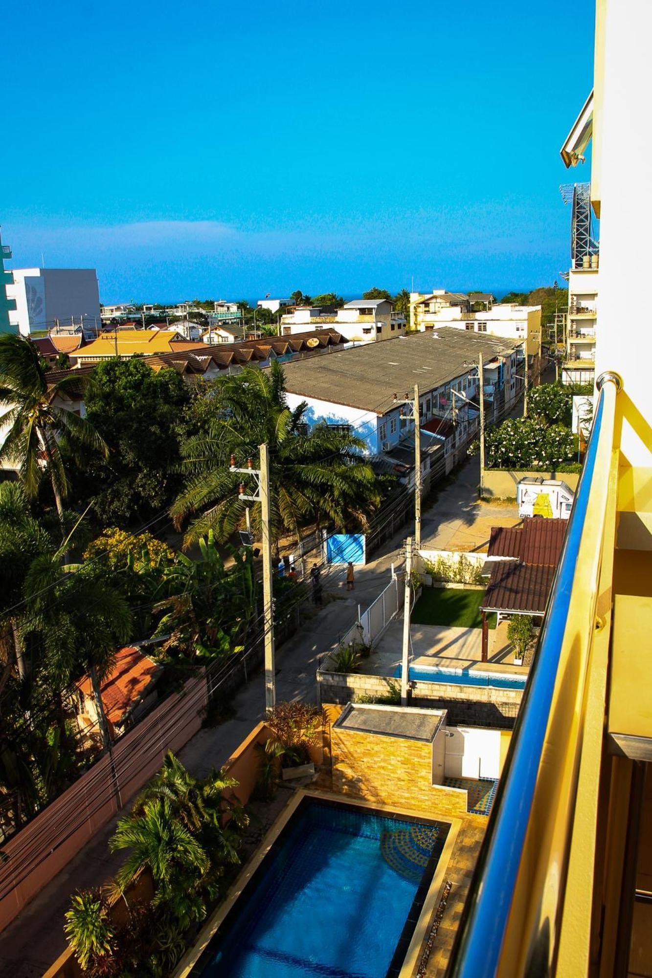 Sky Villa Hua Hin Guesthouse - Adults-Only Exterior photo